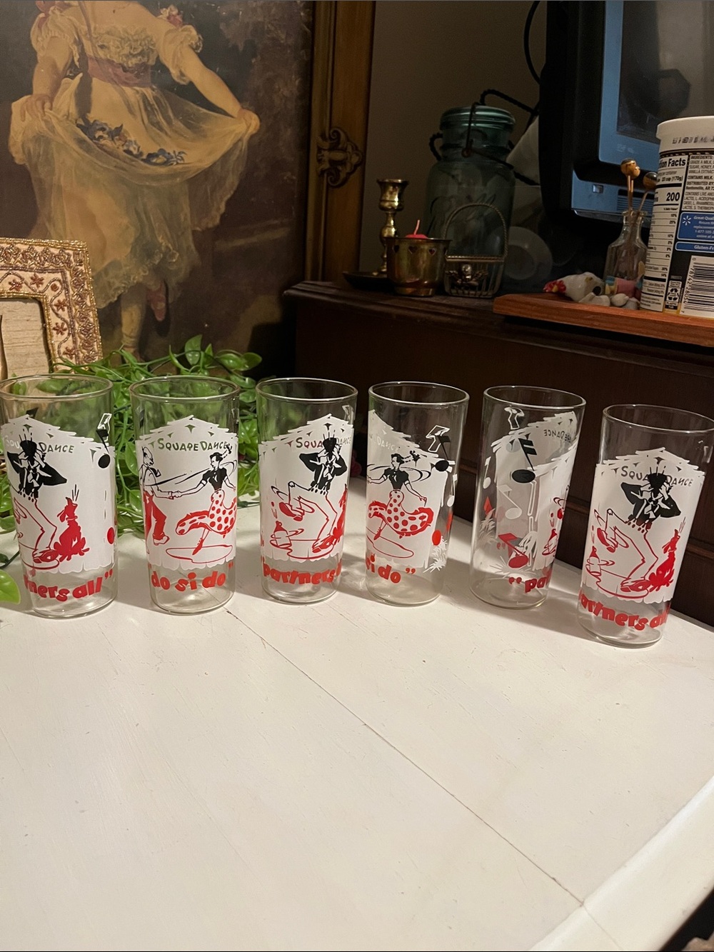 6 SQUARE DANCE MCM GLASSES 1950’s Do Si Do Dog Howling Crock Whiskey Jug VTG